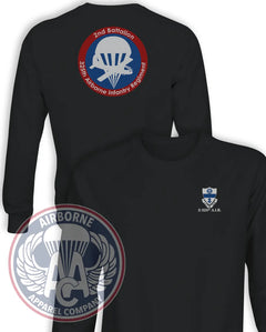 2-325 Airborne Infantry Regiment Glider Patch black crewneck, front and back views